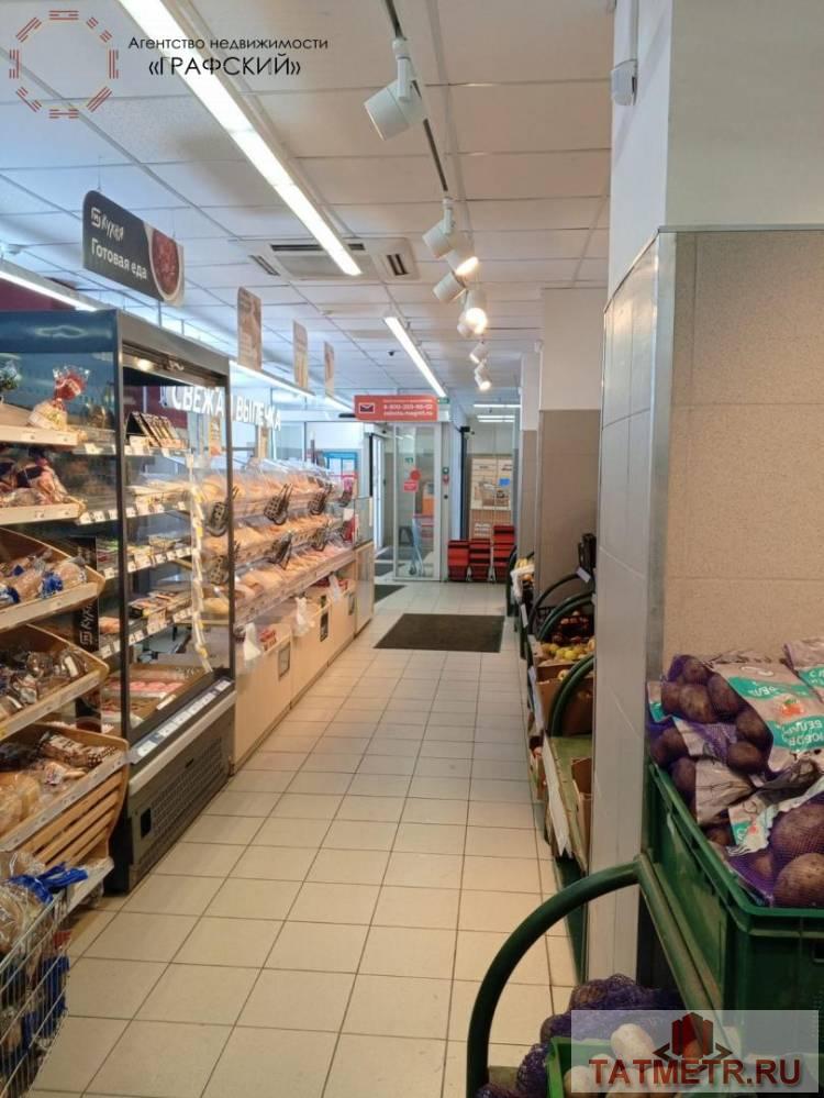 Продажа / Коммерческая / Retail, Казань, улица Наиля Юсупова, 50 388 000 Продам торговое ПОМЕЩЕНИЕ по адресу: г. Казань ул. Наиля Юсупова д.11, общей площадью 380 кв.м. 1-й этаж 18-ти... - 8