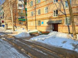 Продается 4-комн. квартира, площадью 61 м2. 
Жилая площадь 48.8 кв....