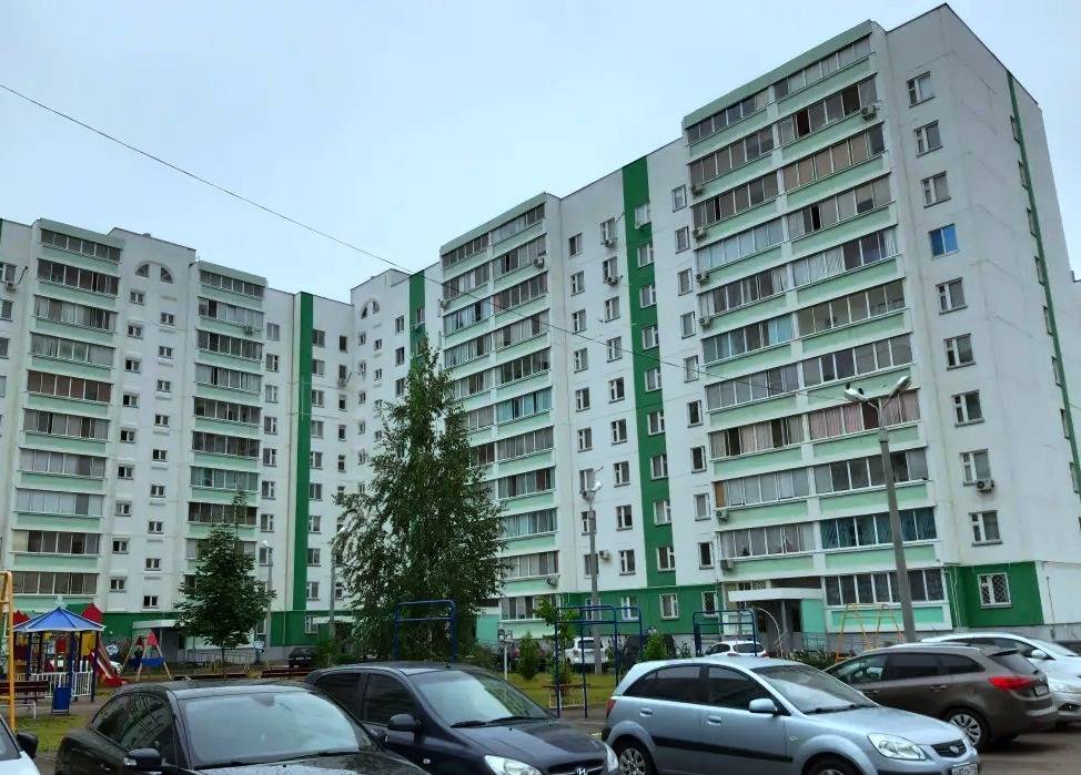 Продажа / Квартиры, Набережные Челны, Раскольникова улица, 4 750 000 Продаю 1-комнатную квартиру по адресу: г.Набережные Челны, Центральный район, 36 комплекс, ул.Раскольникова. На 1-м... - 7