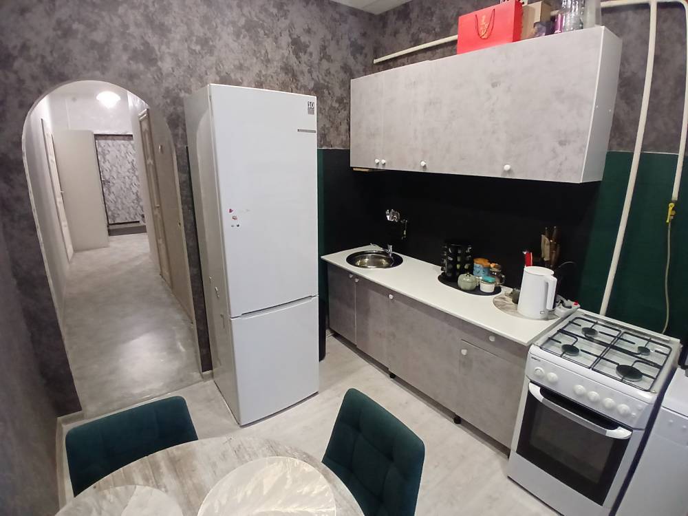 2	ком ул. Теплично-Комбинатская  д. 4      - 2