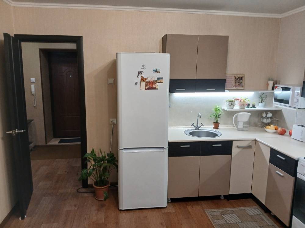 1	ком ул. Академика Завойского  д. 21        - 11