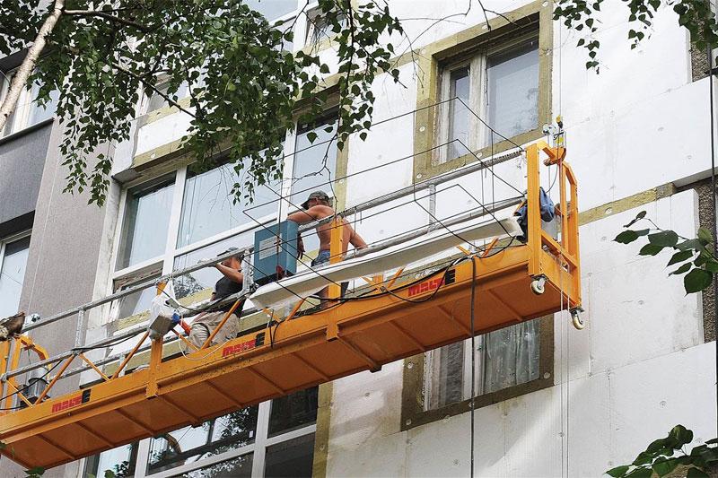 На сегодня ремонтные работы уже начались на 823-х из них. До конца 2017 года в Татарстане капитально отремонтируют 996 домов